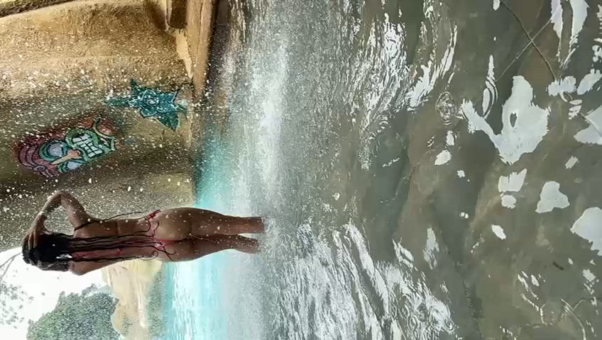 A rich water bath in my body