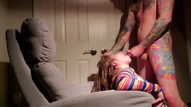 FAT LOAD ON TEEENS FACE