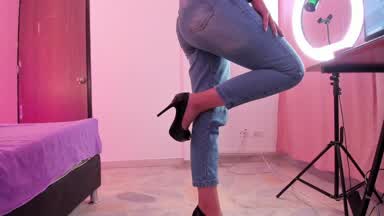 HEELS