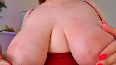 Sweet cream massage my naked tits :3