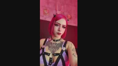 Cyber Dirty Girl Online