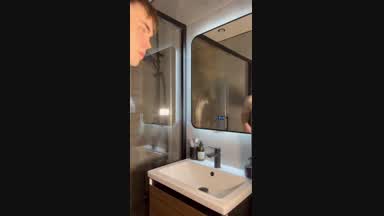shower jerking