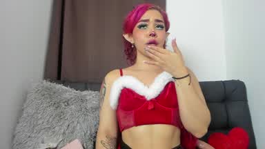 Sexy naked elf sucking big cocks