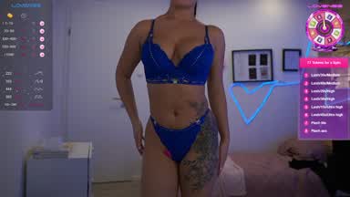Liya__Silver__ at Chaturbate: Liya__silver__'s room