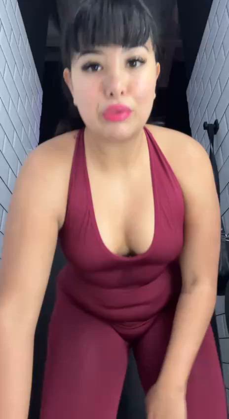 Masturbating my self in the bathroom of my gym