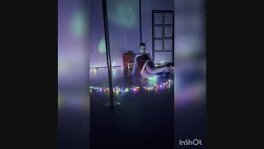 pole dancing