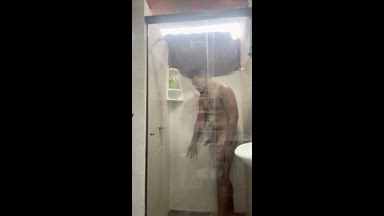 CUM BEFORE SHOWER