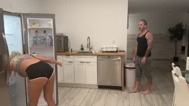 Roommate Sadie Rose & I cant sleep so we fuck