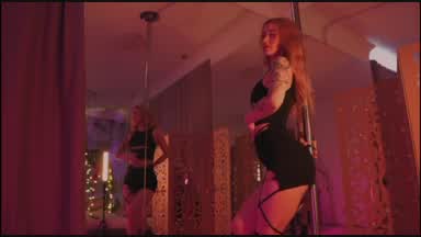 SOOO SEXY DANCE WITH MIRRORS