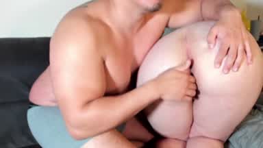 Daddy eats my booty so good than I ride him