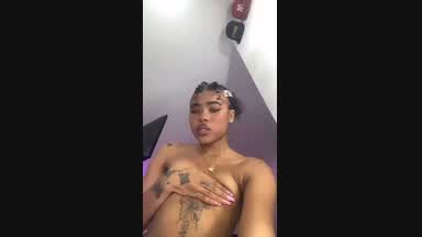 Ebony sexy