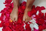 Paola and Violet feet