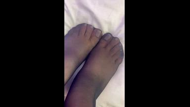 my toes in naylon black
