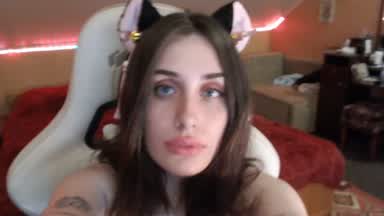 ^^