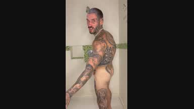 m-a-s-t-e-r-l-u-c-a-s live Chaturbate webcam gallery thumbnail
