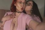 2 HOT GIRLS FOR U