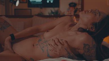 Love, Nora