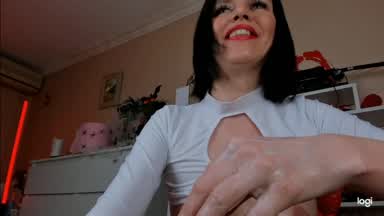 ♥My hands and fingers are in cream♥