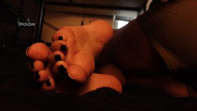 Oily Soles and Toes In Your Face - Drea La Luna