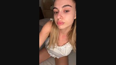 fingering home no make up