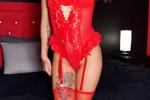 i love color red in my body