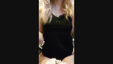 A little candid dance😈😍❤️