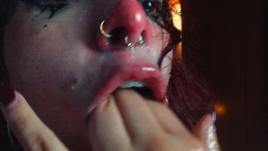 💦 good deepthroat destroying my clownsy makeup 👅