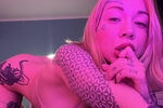 pink