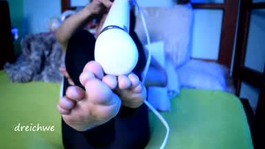 Hitachi magic for feet