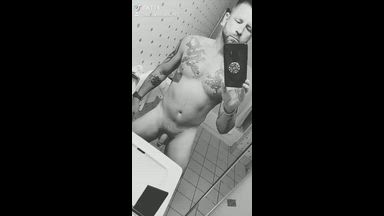 XXX