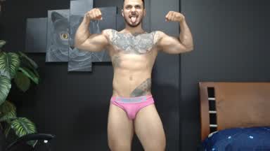 show muscle
