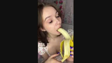 Blowjob with a banana