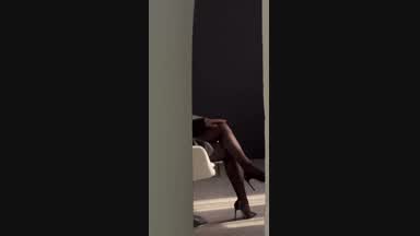 Queen of the legs