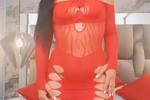 How do I look in red? ❤💋