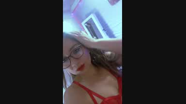 kisses