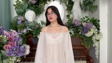 Hello my fans, sexy show