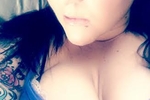 <3