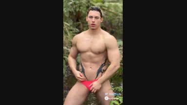 sexy on forest - dante_franco
