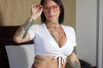 DO YOU LIKE GIRL MATURE