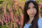 heeey ><
