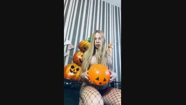 Horny halloween