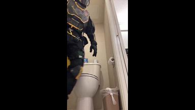 Helldiver Cosplay Shower