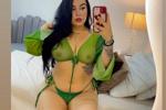 sexy girl in green 🍀🍀