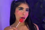 <3