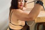 Mia Hot