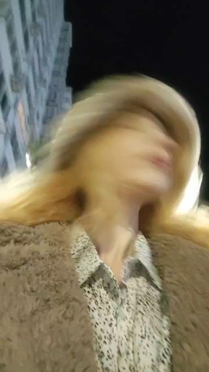 The bear cub is walking :33