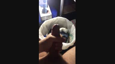 bigbroly88 โ Handjob