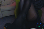 Worship my heels and nylons