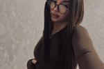 Brown dress & glasses