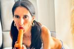 shary leon — Hot girl on fire